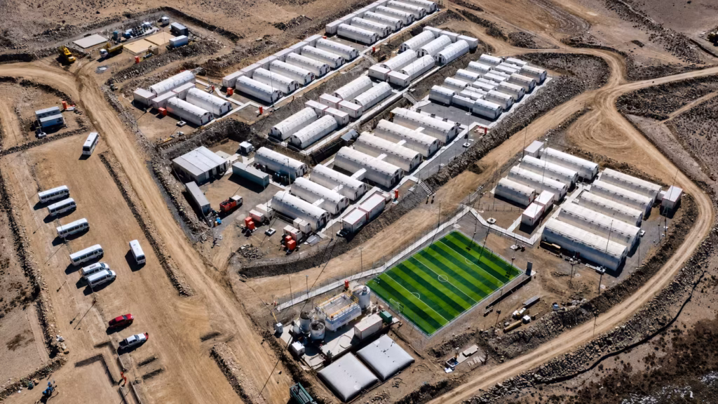 Infraestructura para Campamentos Mineros en Zonas Remotas: Soluciones Modulares y Térmicas